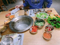 小菜-姜虎东白丁烤肉(恒隆广场店)