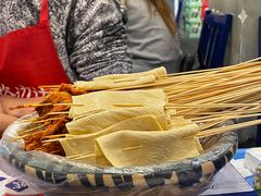 -马路边边串串香(苗栗路店)