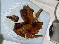 脆皮烧鹅-顺峰海鲜酒楼(省府店)