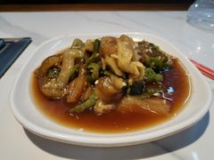 -胡记烧烤(黄山新村总店)