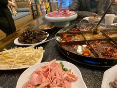 -仁虎老火锅(黄泥磅店)