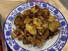 -江城燕子大排档(江汉路步行街店)