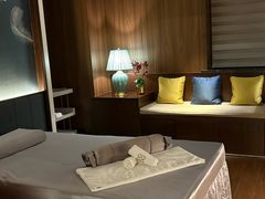 -新偶像健康汇•水疗SPA•豪华自助餐(世界城店)