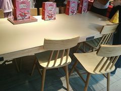 用餐区-肯德基(凤凰海店)