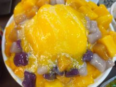 芒果芋圆牛奶绵绵冰-水牛奶皇后糖水铺(深圳总店)