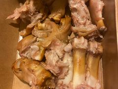-六泰居·尔滨地标·东北菜(泰山路店)