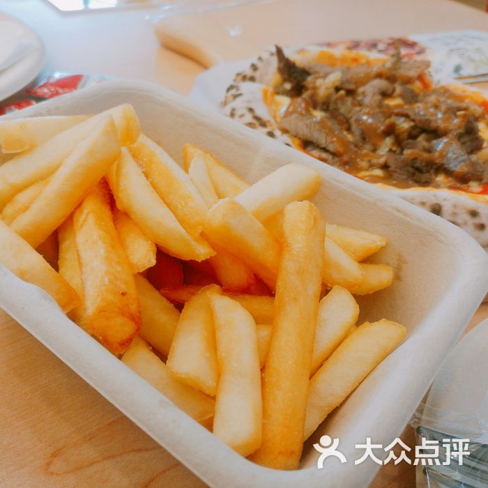 小意呆烤牛肉披萨薯条图片-北京比萨-大众点评网