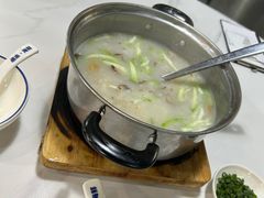 -明本湛江鸡•海鲜小厨(陈家祠店)