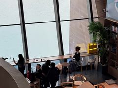 -抱抱地球咖啡馆(国家海洋博物馆店)