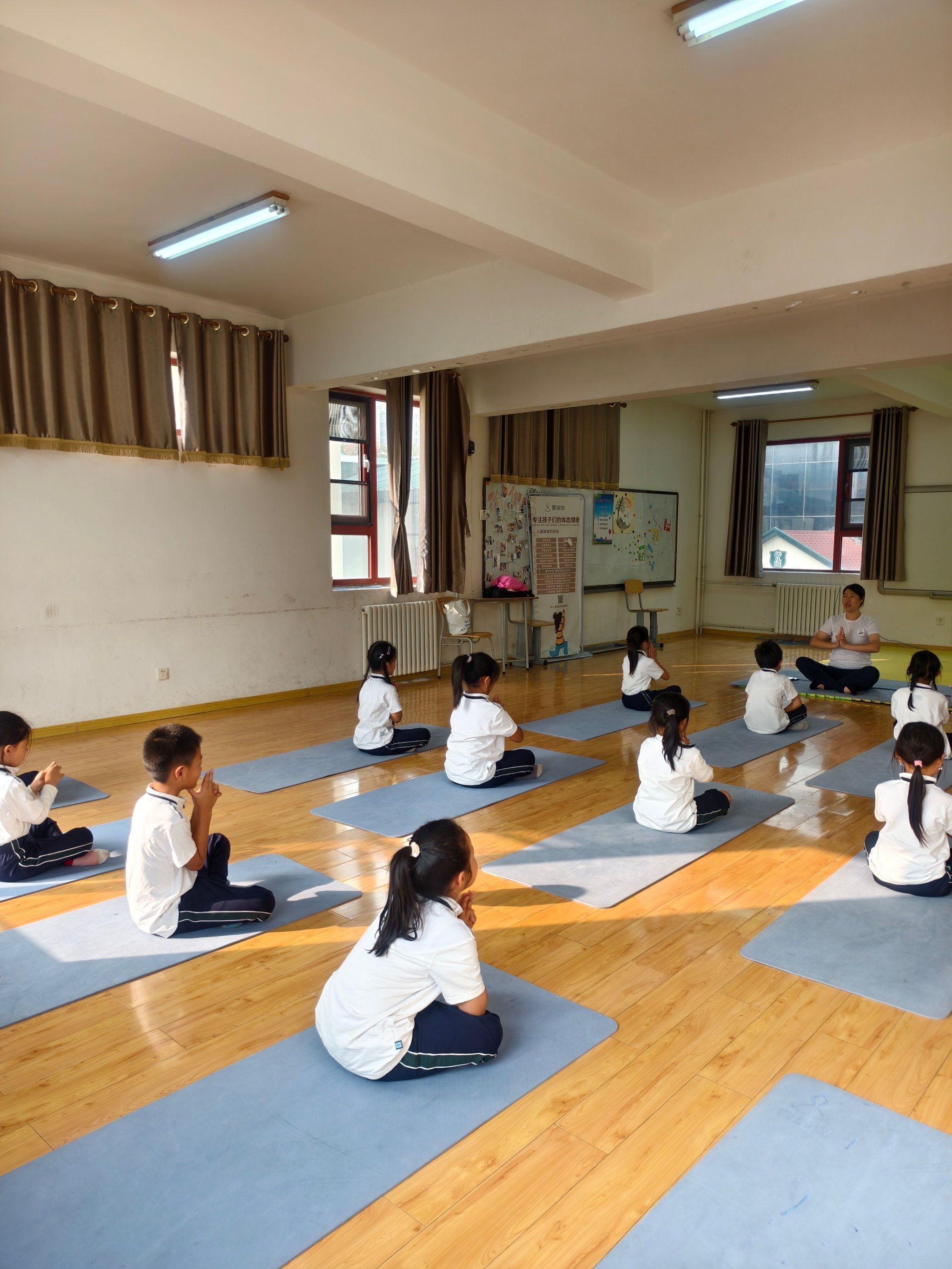 儿童瑜伽进校园
针对儿童的习练序列