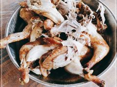 -满記土窑烧鷄波浪山莊