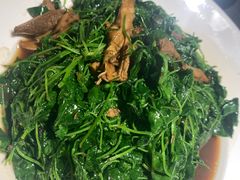 -吴越荣记·苏州菜·松鼠桂鱼(斜塘老街店)