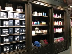 -Hollister(希慎广场店)