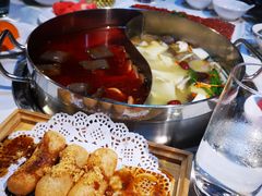 -围炉·川味鲜货火锅(万达珍珠坊店)