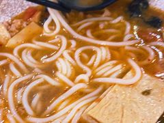 -蒙自源米线大王(普宁广场店)