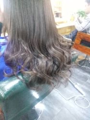 -明洞造型精品烫染