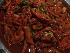 鸡爪煲-胖哥俩肉蟹煲(湖滨银泰in77店)