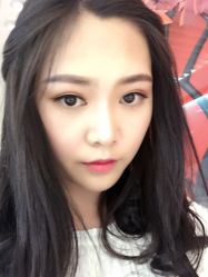 -红馆妆造(中央大街店)