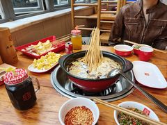 -袁记串串香(川师店)