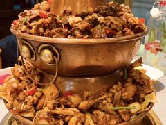 -老佛爷铜炉蛙锅(东门老街店)