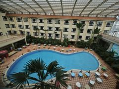 -兴芮温泉度假区