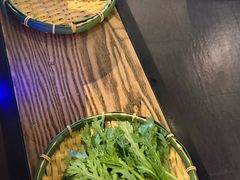 -尚尚仙·酸汤猪手·猪肚鸡火锅(华联万柳购物中心店)