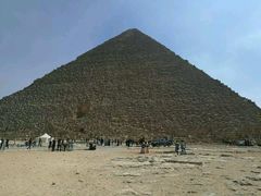 -吉萨金字塔群