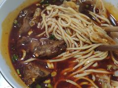 -易毛特色牛肉面(解放碑步行街店)