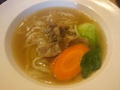 -康师傅私房牛肉面(马泉营奥莱店)