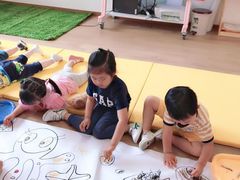 -MuaKids Garden