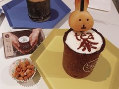 饼干杯奶盖茶-茶是一枝花泡茶店