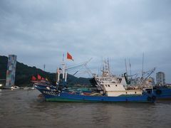 -渔中舟海鲜大排档(普陀沈家门店)