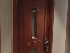 -莱蔻·圣灸堂·推拿艾灸(天山店)