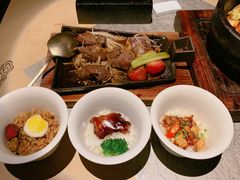 三口饭-穹六人间 people 6(岳阳路店)