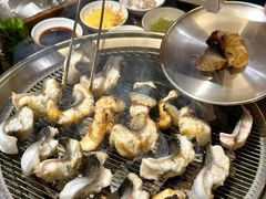 -围炉肉舍•炭烤活鳗•丹东海鲜烤肉(步行街店)