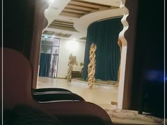 -泉城欧乐堡戏水湾艺术养生温泉