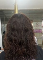 -镁连社·美联社
