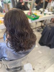 -镁连社·美联社