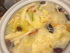 鲍鱼鸡锅-金龙·打边炉(南京西路店)