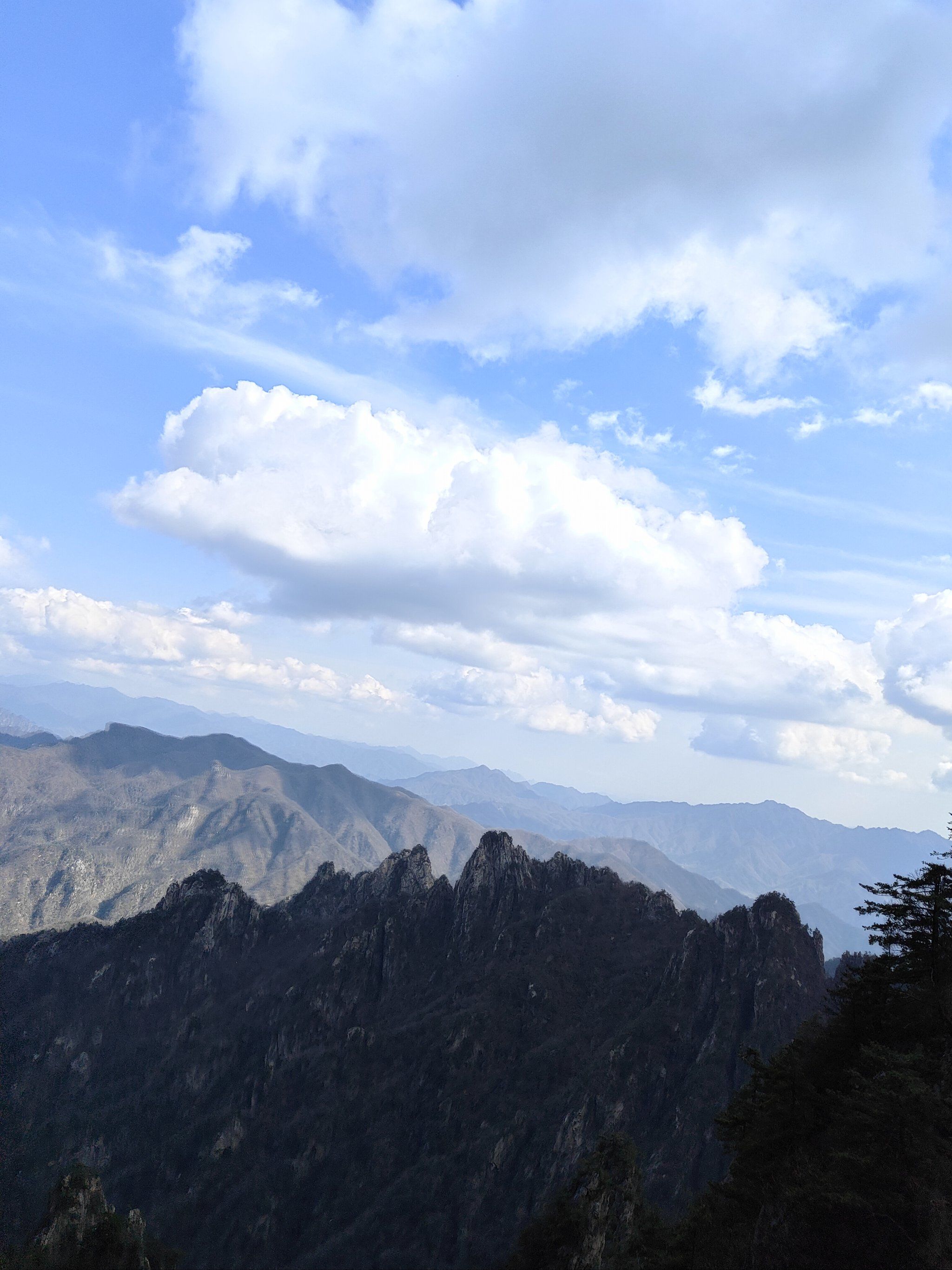 真的好治愈…#有被蓝天白云治愈到 #大好河山 #我拍到的治愈系风景