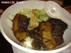 梅菜扣肉饭-永和大王(宜山店)