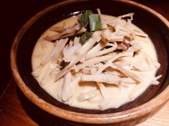 土家腊肉煨酸笋-吃饭皇帝大(合生汇店)