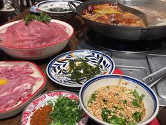 -袁山山重庆火锅(丈八北路店)