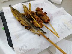 炸秋刀鱼-正宗八宝冰饭·非遗冰饭·烧烤(奎桥店)