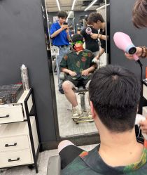 -藤野造型烫发染发