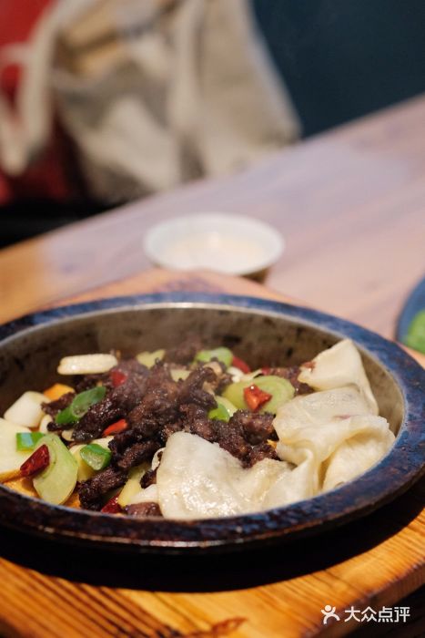 阿热藏餐(总店)牛肉盖被图片