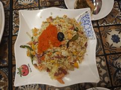 三文鱼蟹子炒饭-番茄屋葡式美食(总店)
