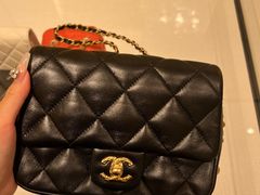 -CHANEL(恒隆广场店)