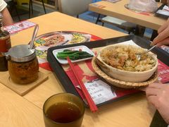 -华记煲仔华·煲仔饭(市桥易发店)