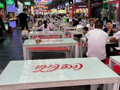 -鸿通城购物中心